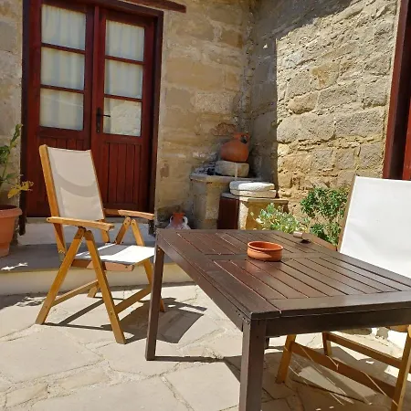 Niovi House Appartamento Tokni