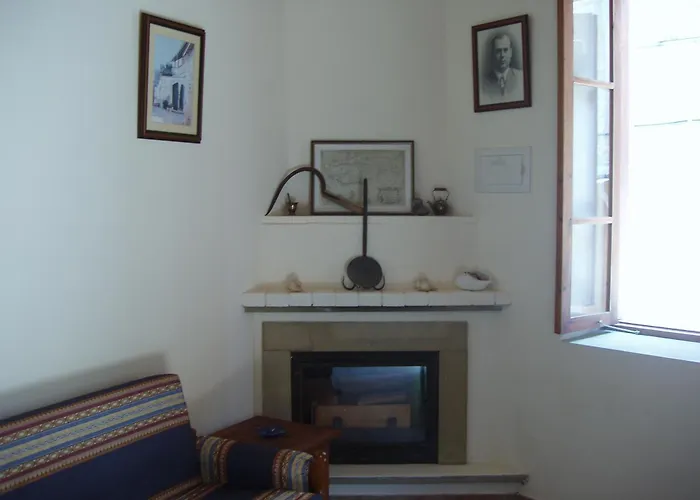 Niovi House דירה *