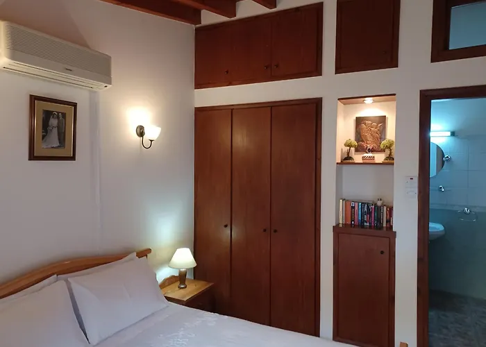 דירה Niovi House טוקהיני