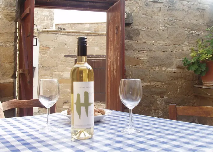 Niovi House דירה *