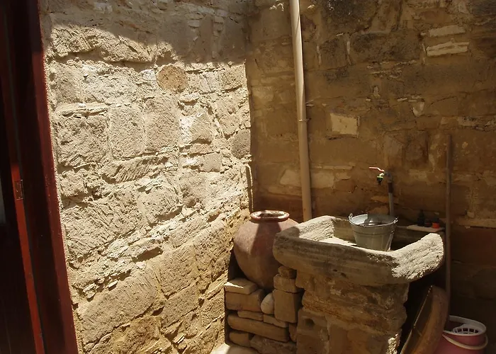 דירה Niovi House *