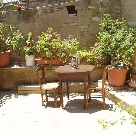 Apartment Niovi House